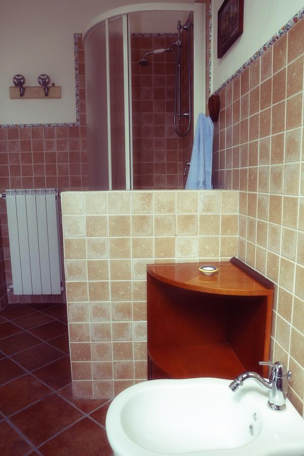 La Pietra D'Argento Bed & Breakfast Caserta Vecchia Exterior photo